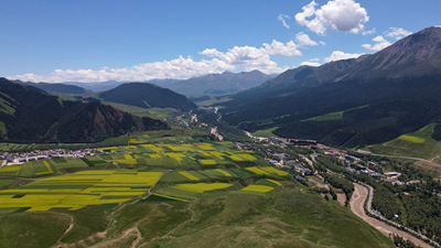 【“飛閱”中國】在盛夏，邂逅多彩卓爾山